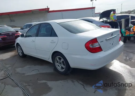 2003 Toyota Camry Le from USA, damaged, VIN 4T1BE32K93U118910